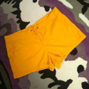 🌿2/$15🌿a.n.a. A New Approach woman's shorts, 18